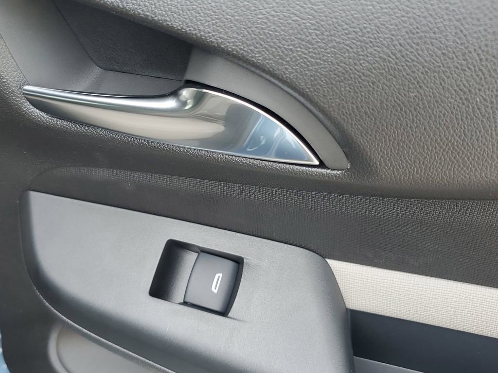 2025 Buick Envista Avenir photo 45