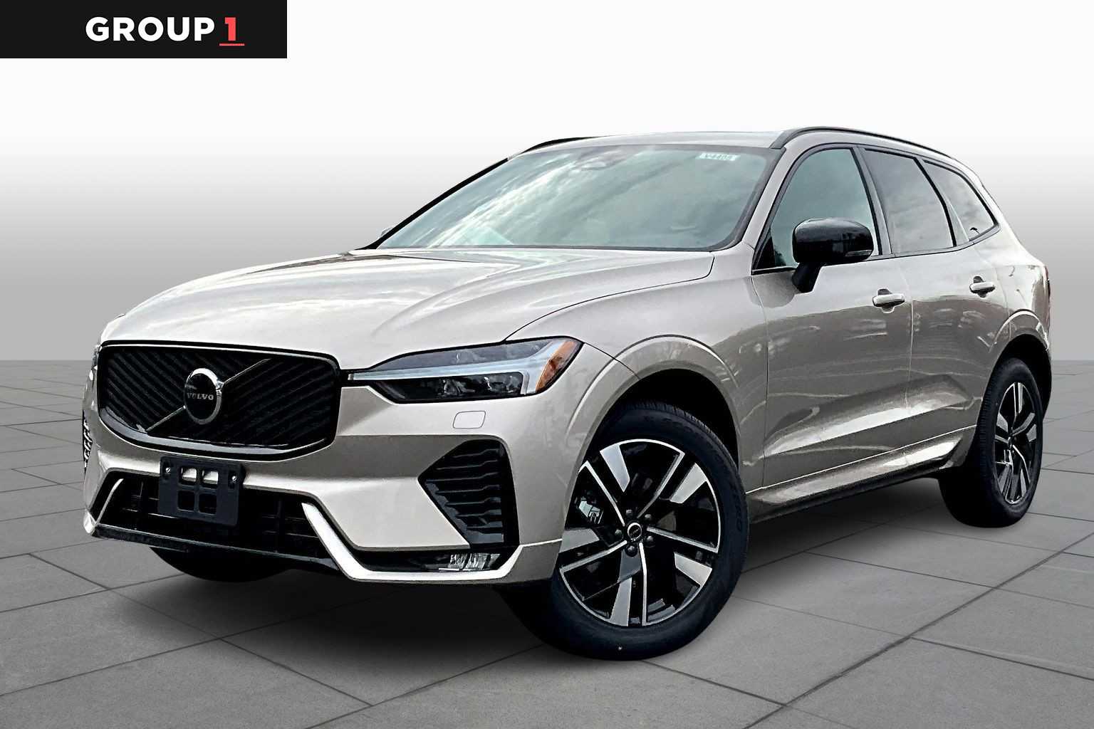 2026 Volvo XC60 Core's photo
