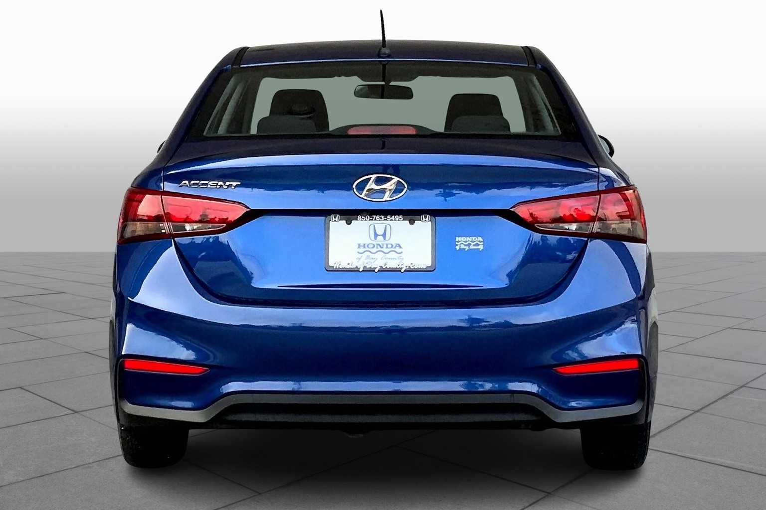 2020 Hyundai Accent SE photo 4