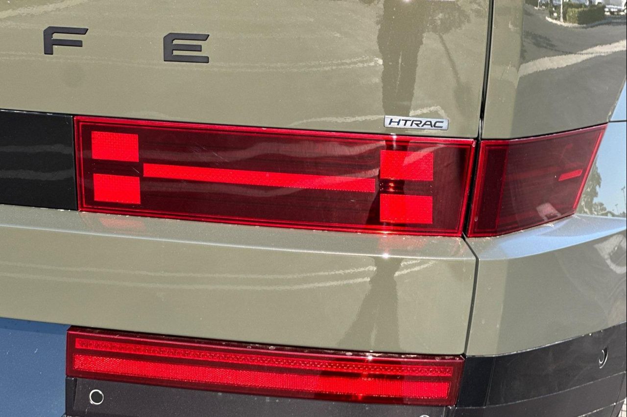 2025 Hyundai Santa Fe Calligraphy photo 29