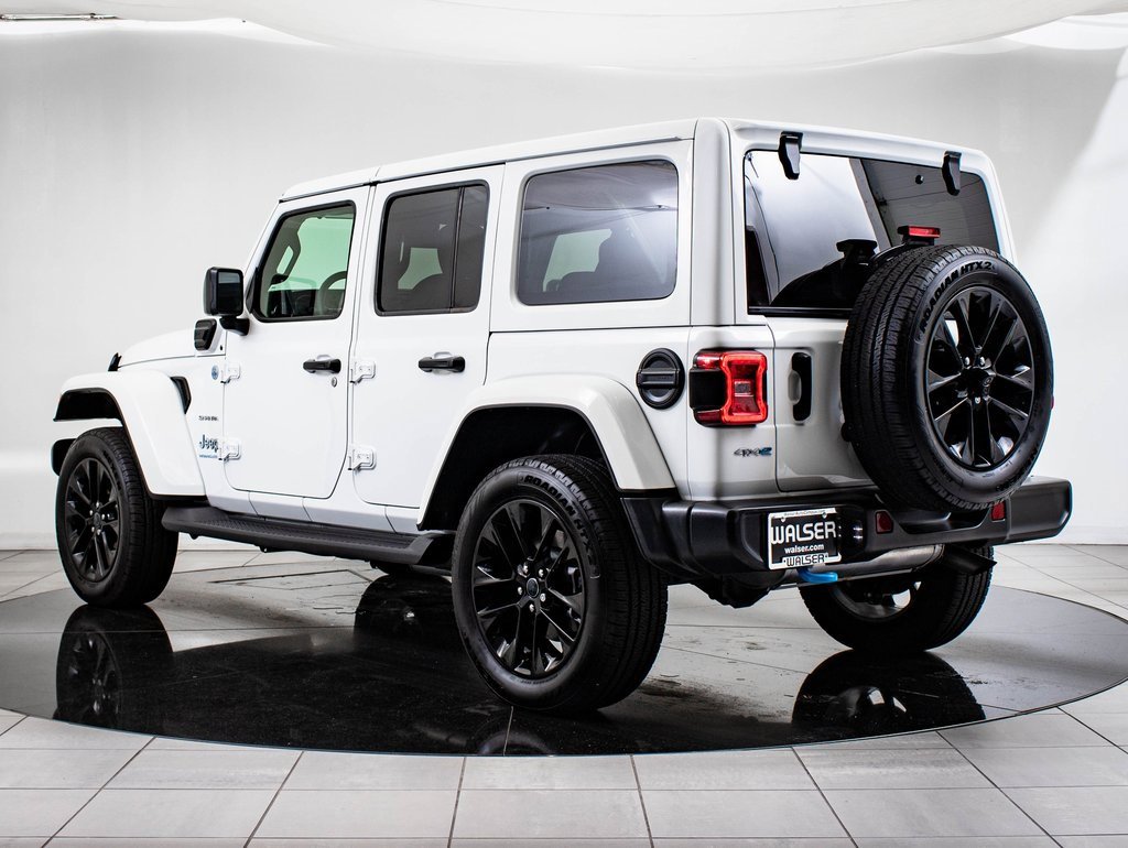 2024 Jeep Wrangler Sahara 4xe photo 6