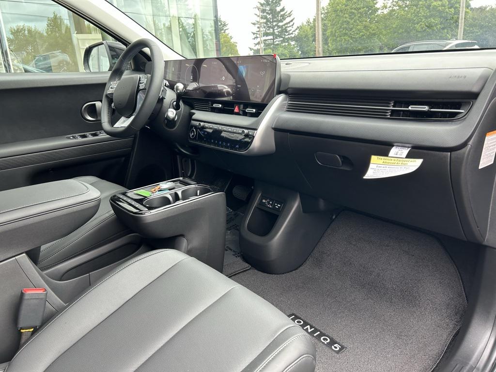2025 Hyundai Ioniq 5 SEL photo 27