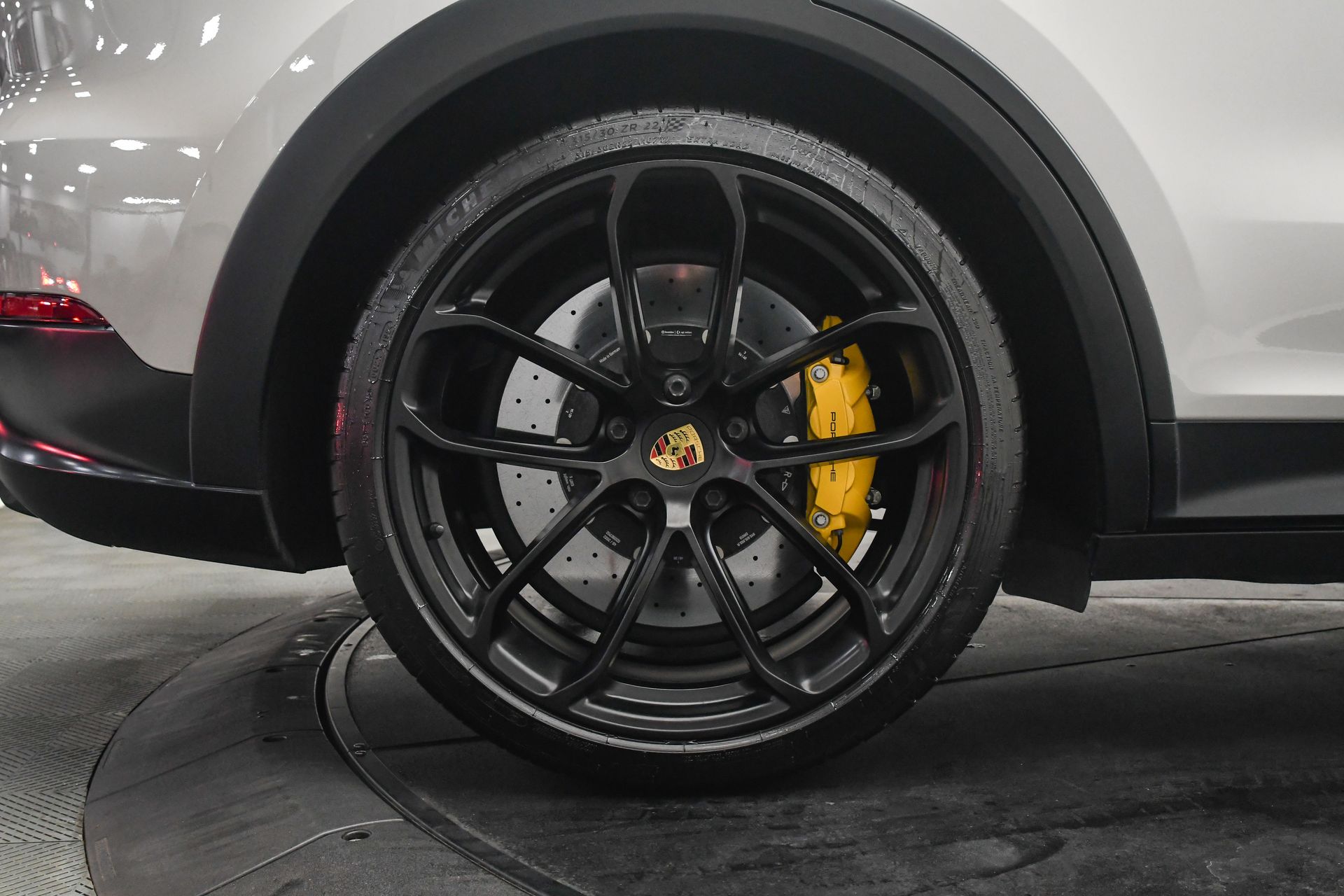 2023 Porsche Cayenne Coupe Turbo GT photo 29