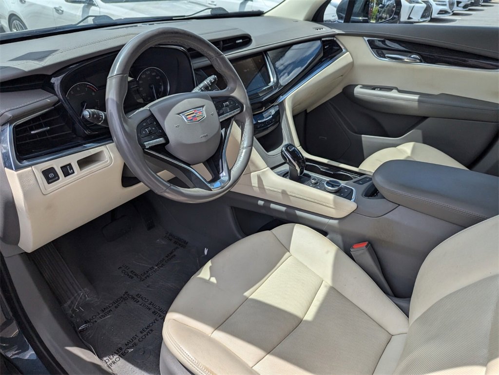 2021 Cadillac XT4 Premium Luxury photo 25