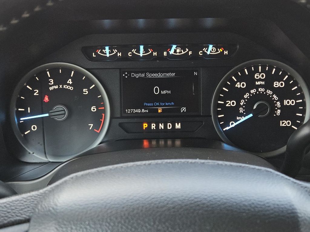 2019 Ford F-150 XLT photo 19