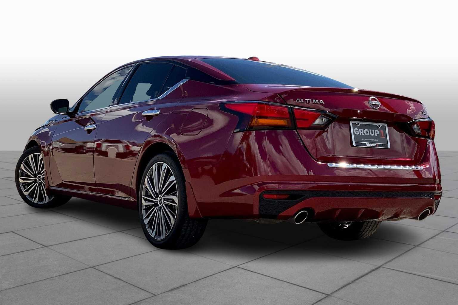 2023 Nissan Altima 2.5 SL photo 11