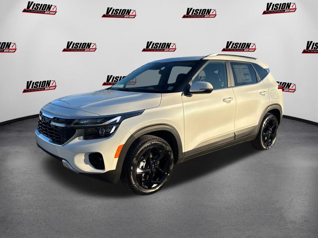 2026 Kia Seltos EX's photo