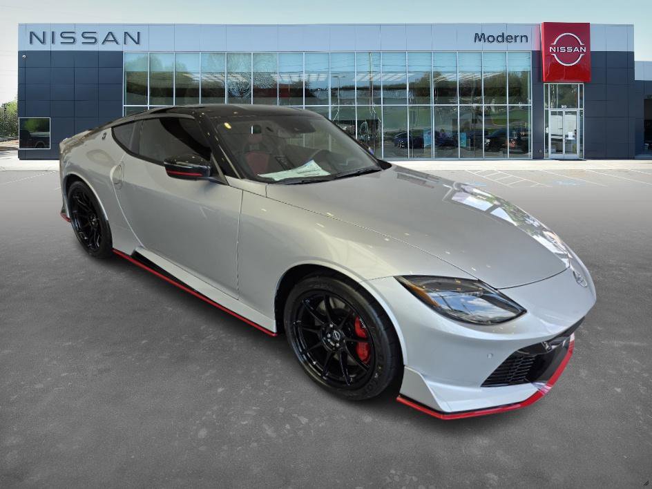2025 Nissan Z Nismo photo 3