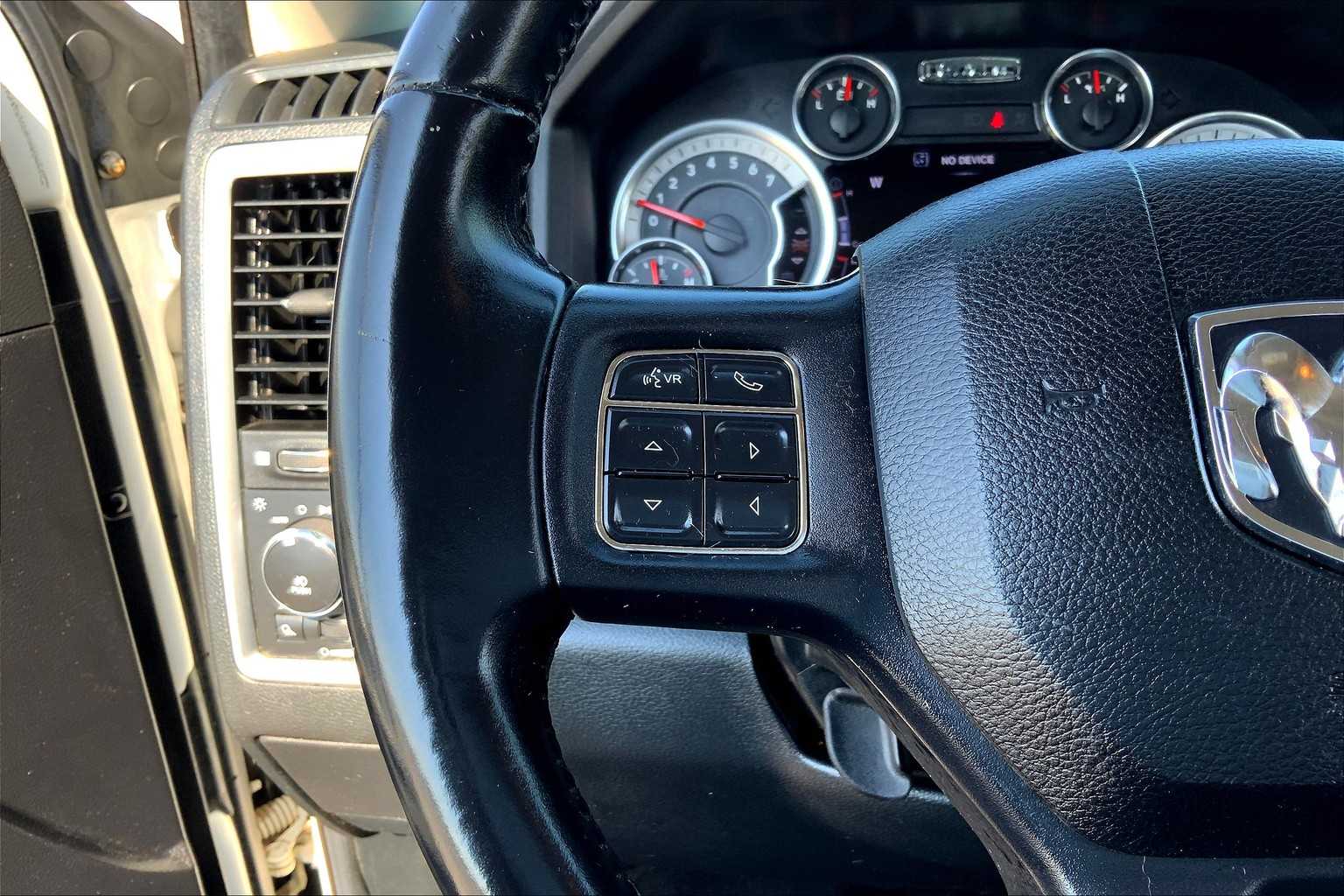 2016 Ram 1500 Lone Star photo 22