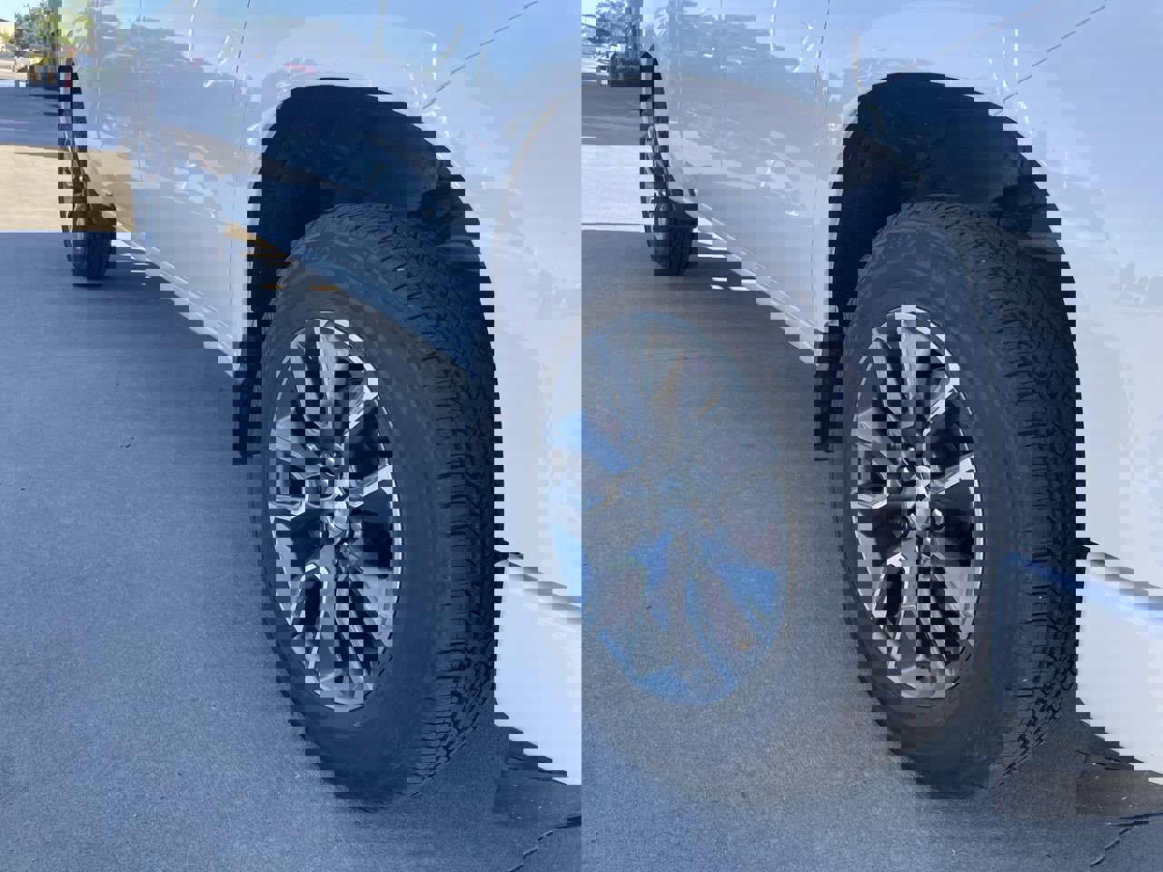 Used 2023 Chevrolet Silverado 1500 RST with VIN 2GCUDEEDXP1129652 for sale in Kansas City