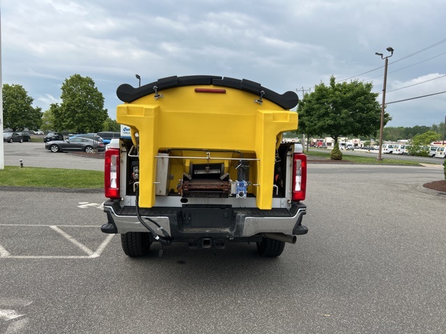 2023 Ford F-350 XL photo 3