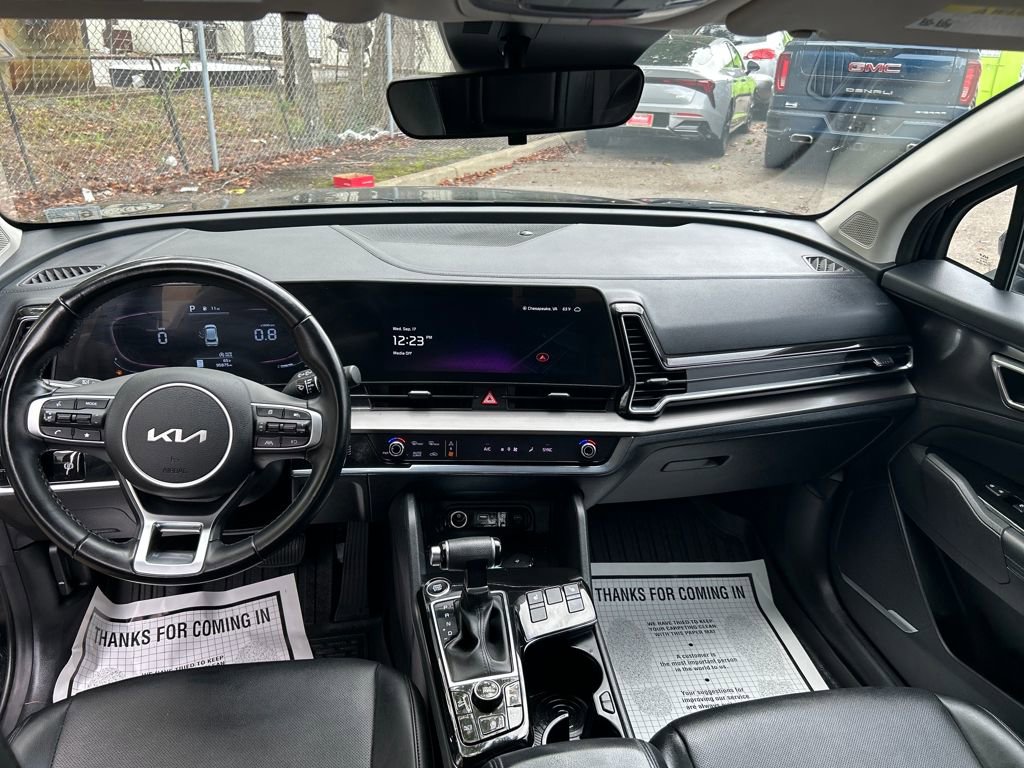 2023 Kia Sportage EX photo 12