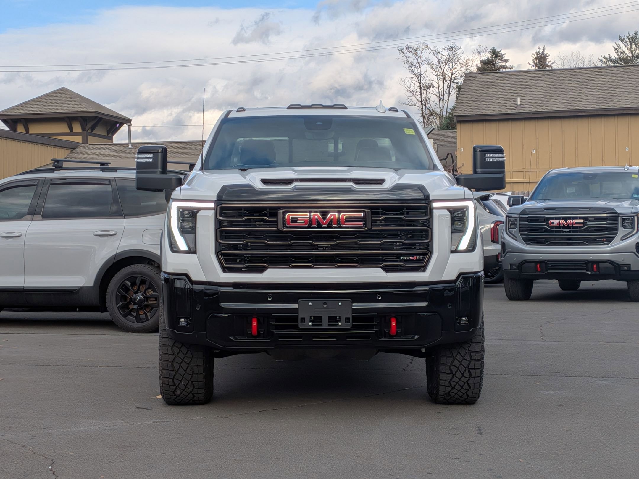2026 Gmc Sierra 2500 HD AT4X photo 2