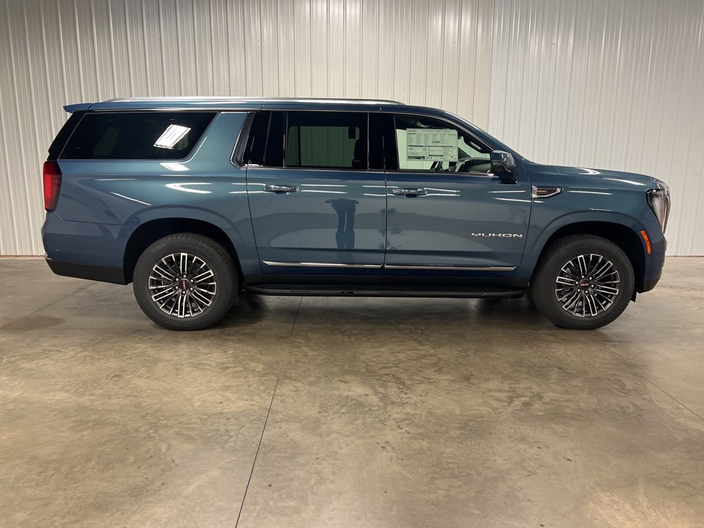 2026 Gmc Yukon XL photo 2