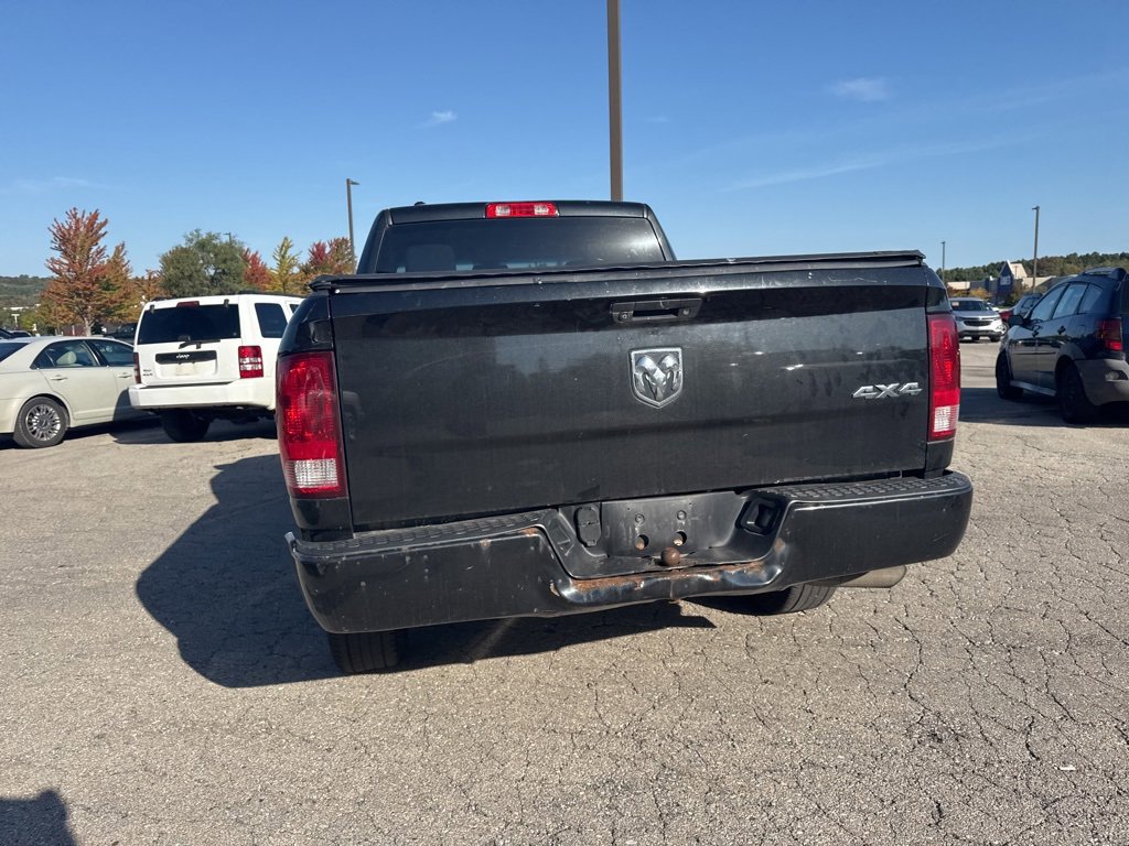 2018 Ram 1500 Express photo 9