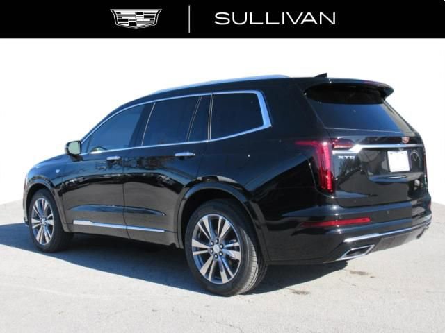 2025 Cadillac XT6 Premium Luxury photo 4