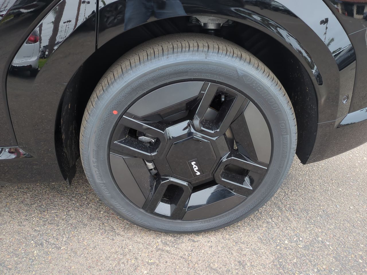 2026 Kia EV9 GT-Line photo 30