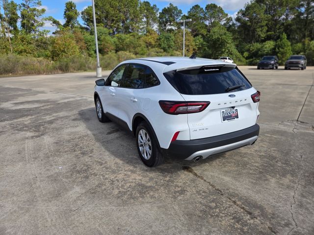 2025 Ford Escape Active photo 3