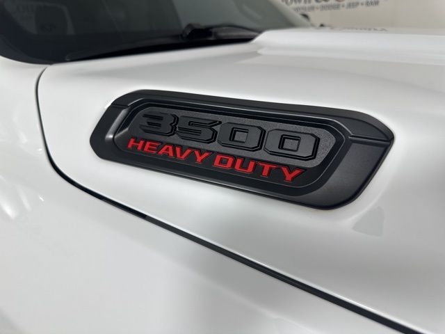 2024 Ram 3500 Tradesman photo 6