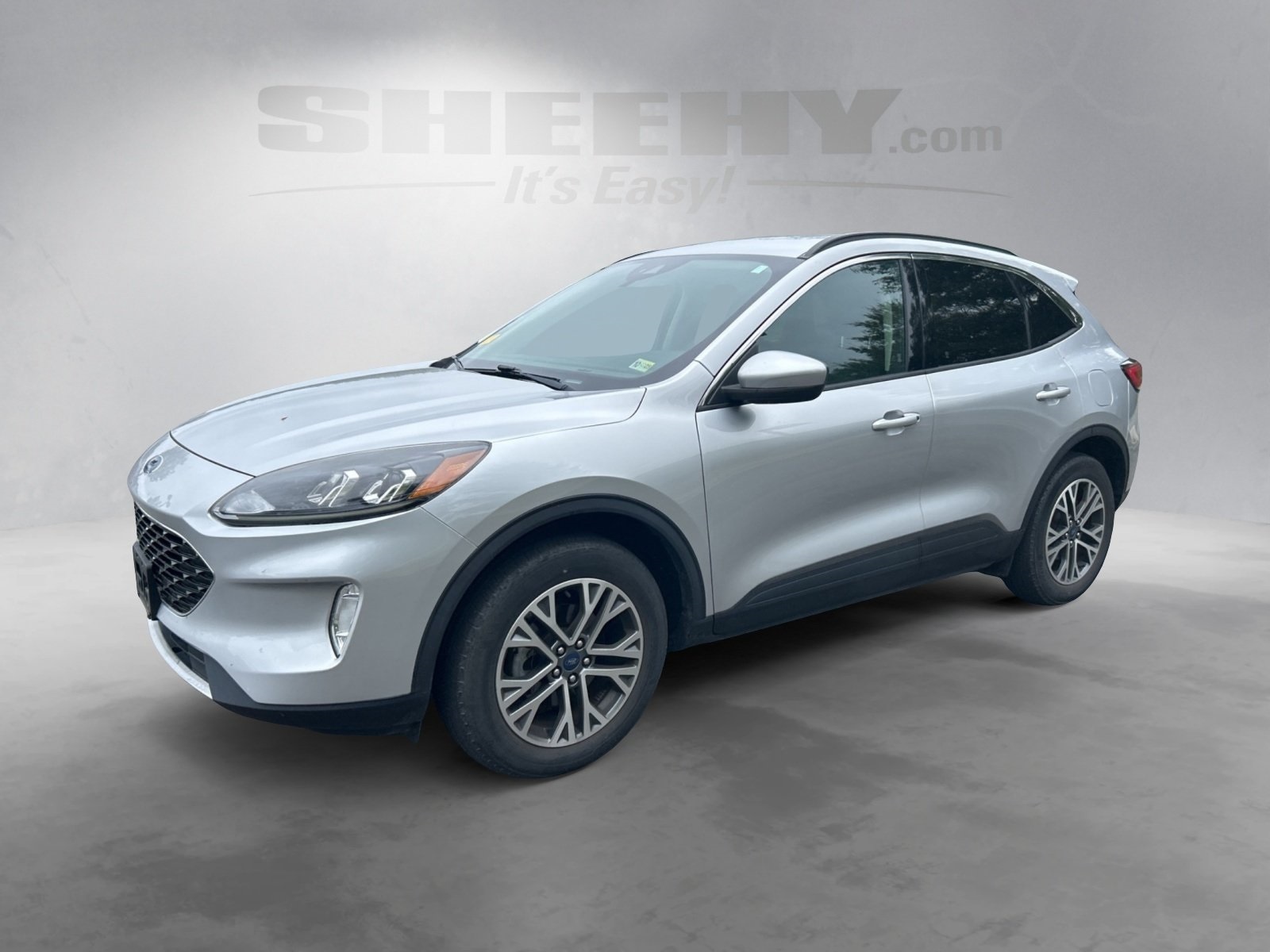 2020 Ford Escape SEL photo 14