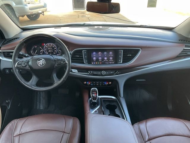 2021 Buick Enclave Avenir photo 2