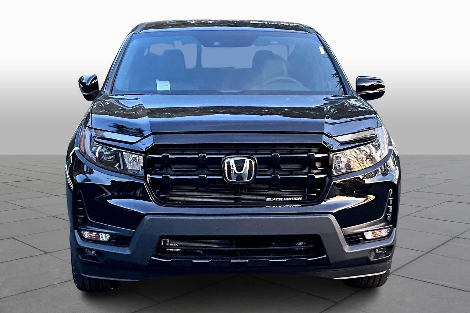 2026 Honda Ridgeline Black Edition photo 2