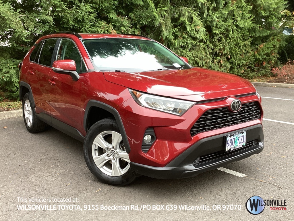 2020 Toyota RAV4 XLE