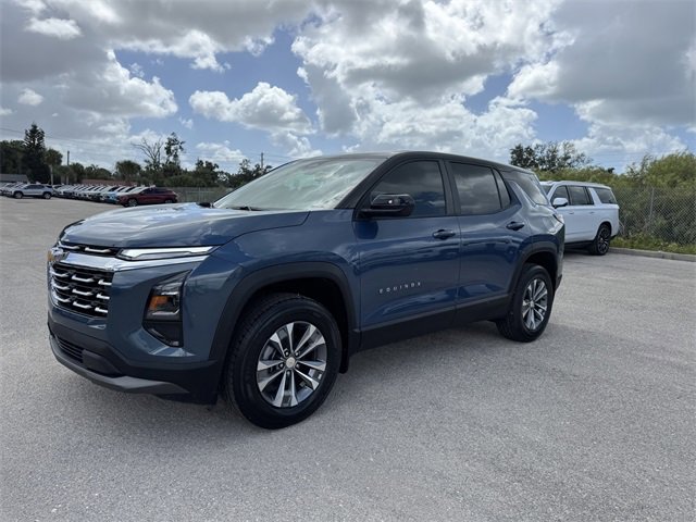 2026 Chevrolet Equinox LT photo 4