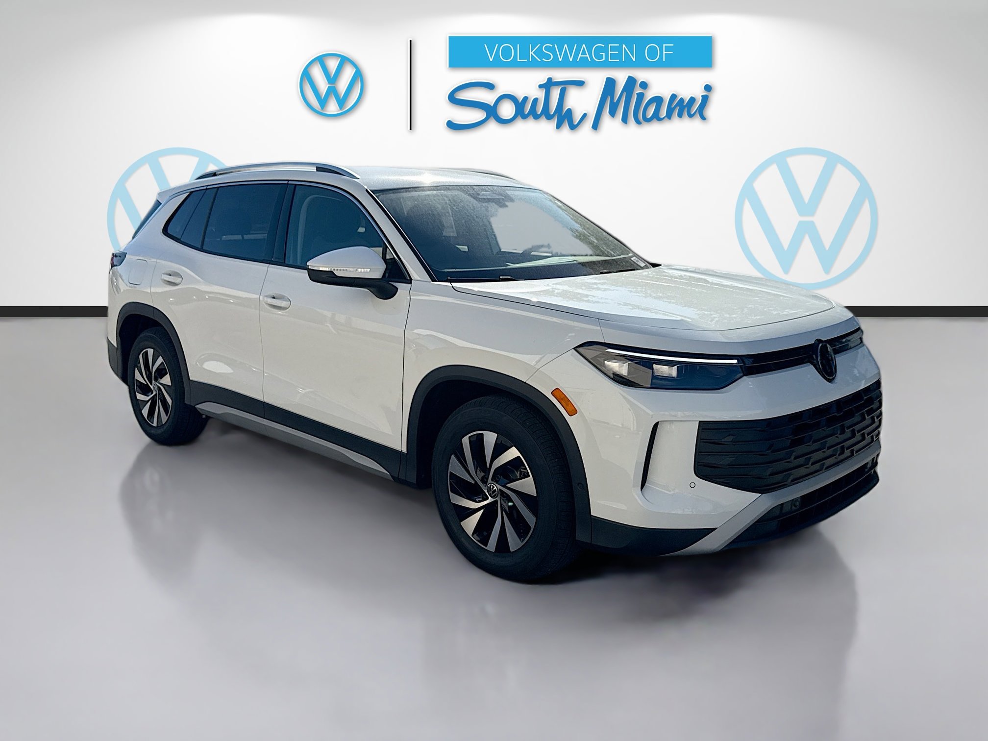 2026 Volkswagen Tiguan S's photo