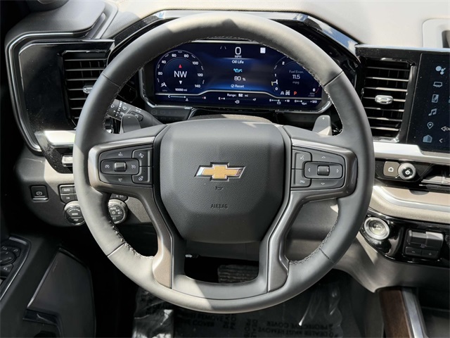 2023 Chevrolet Silverado 1500 High Country photo 18