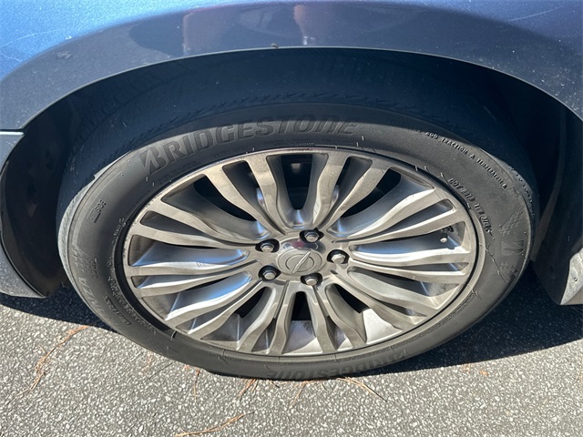 2011 Chrysler 200 Limited photo 3