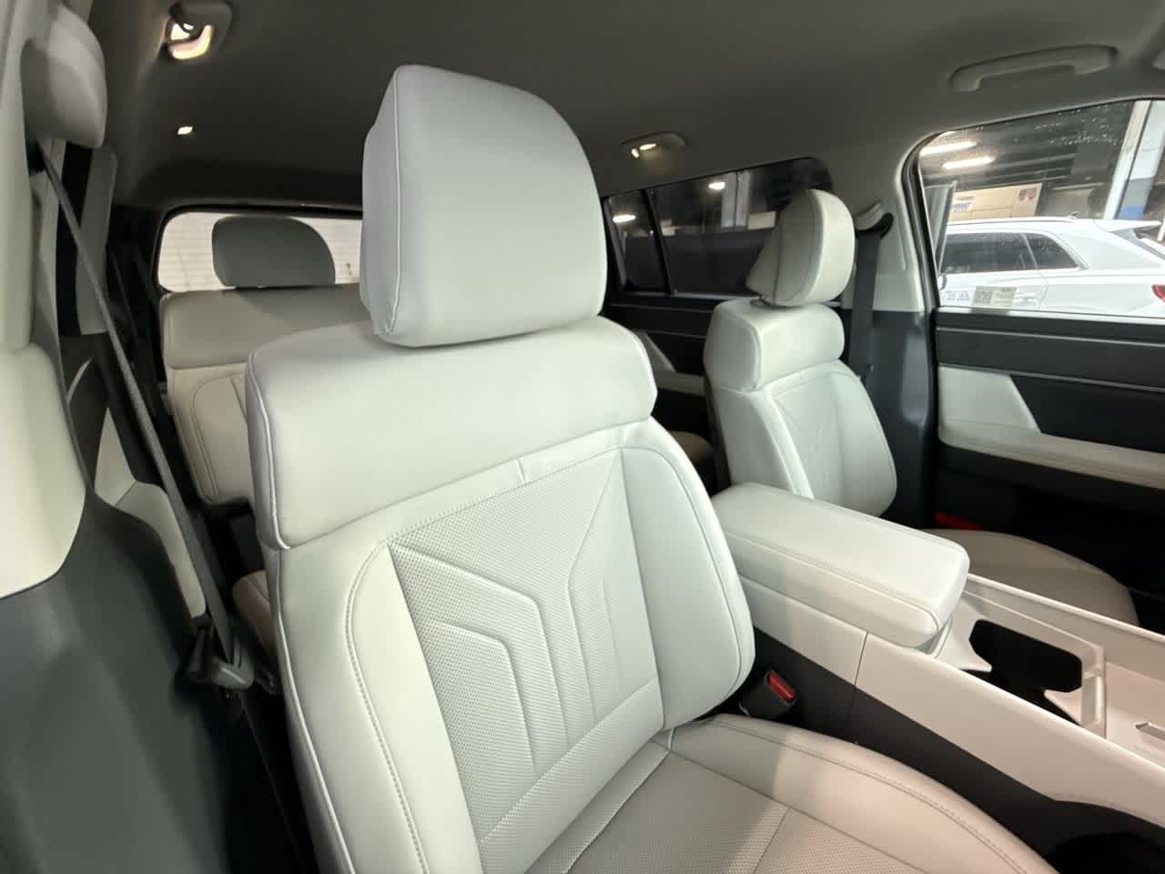 2025 Hyundai Santa Fe SEL photo 23