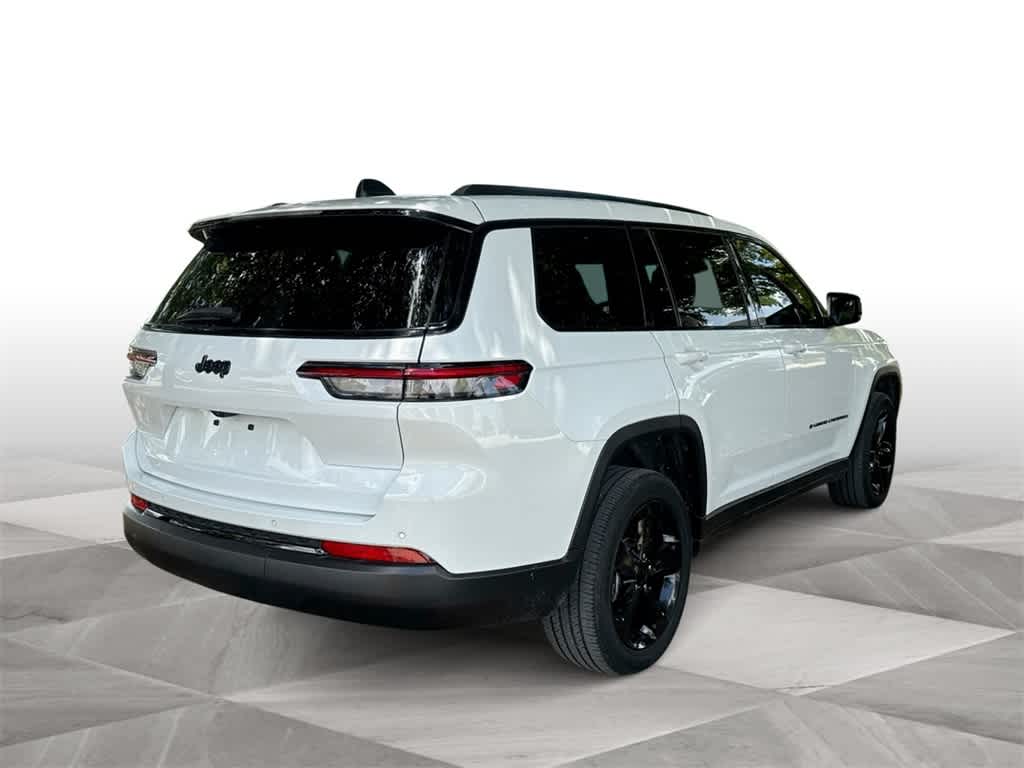 2023 Jeep Grand Cherokee Altitude photo 7