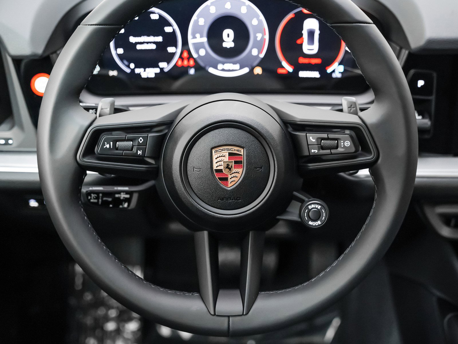 2025 Porsche Cayenne Coupe photo 17