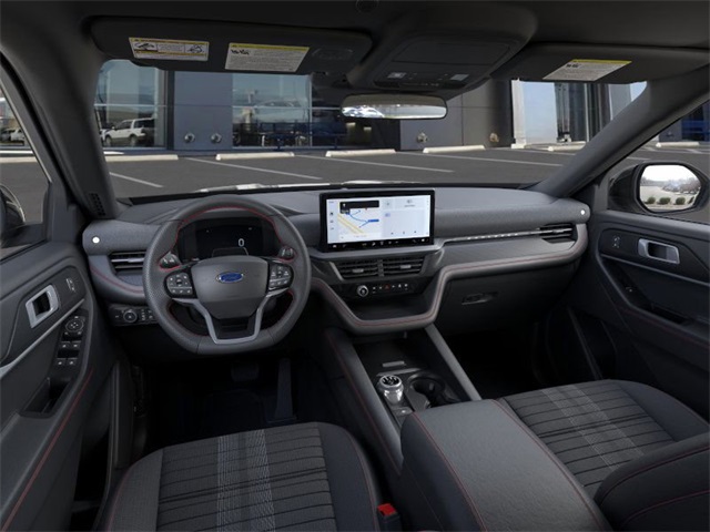 2025 Ford Explorer ST-Line photo 6