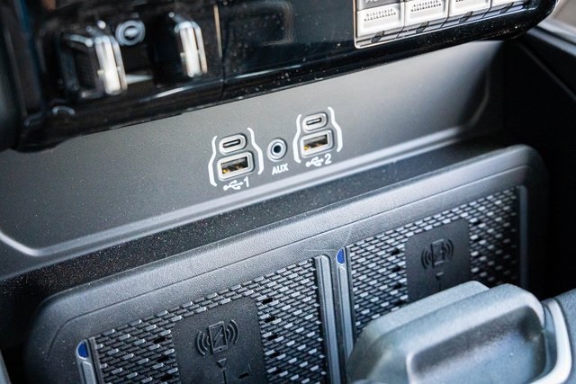 2025 Ram 3500 Laramie photo 28