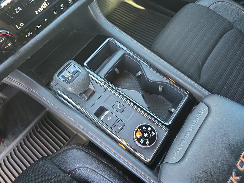 2024 Nissan Pathfinder Rock Creek photo 25