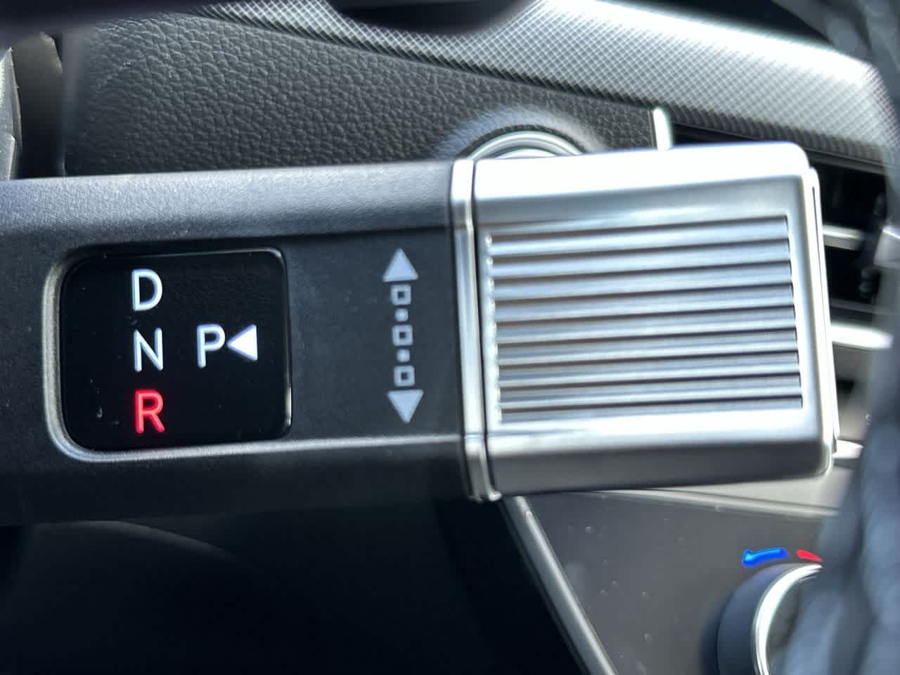 2025 Hyundai Sonata Hybrid SEL photo 21