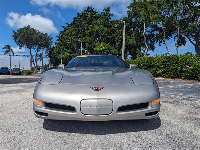 2001 Chevrolet Corvette Base photo 3