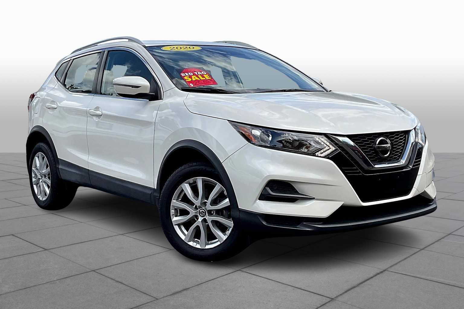 Used 2020 Nissan Rogue Sport SV with VIN JN1BJ1CV0LW256131 for sale in Estero, FL