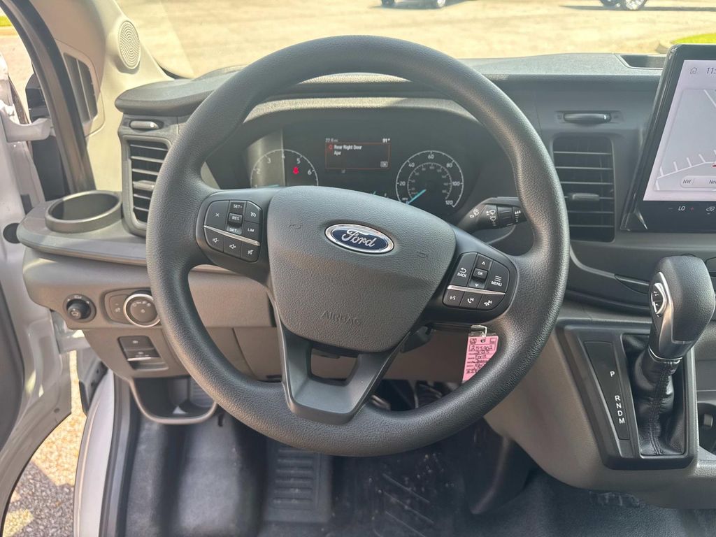 2025 Ford Transit Cargo Van photo 10