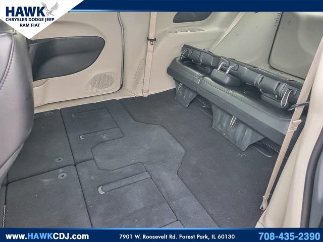 2024 CHRYSLER PACIFICA - Image 11
