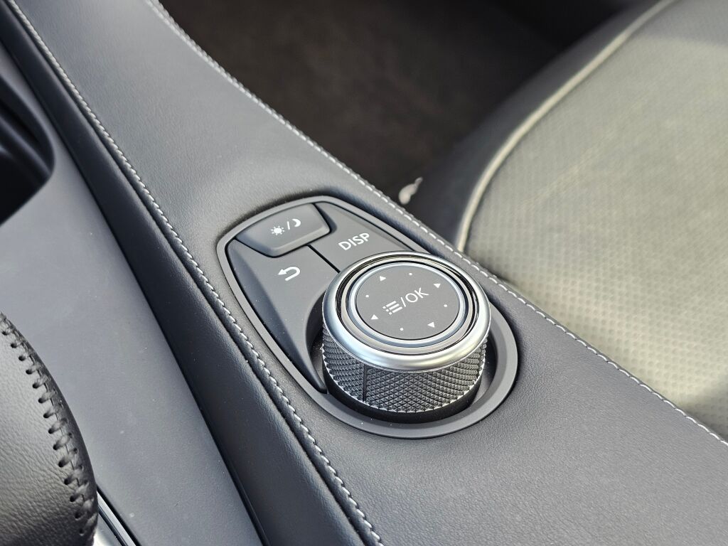 2023 Infiniti QX55 Luxe photo 34
