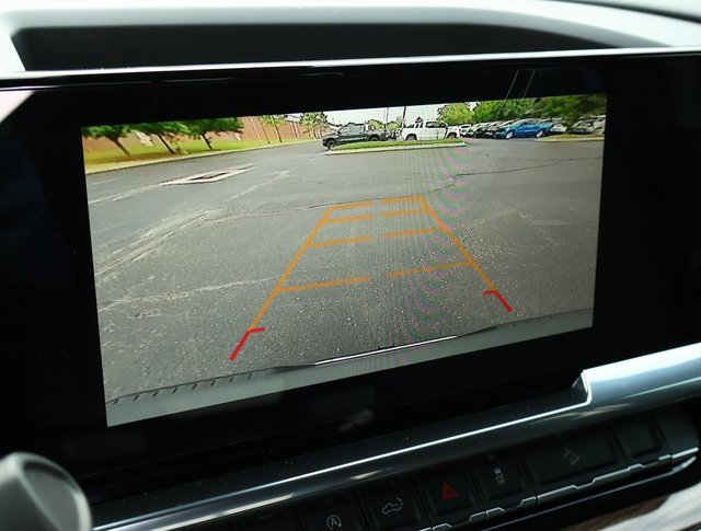 2025 Chevrolet Silverado 1500 LT photo 3