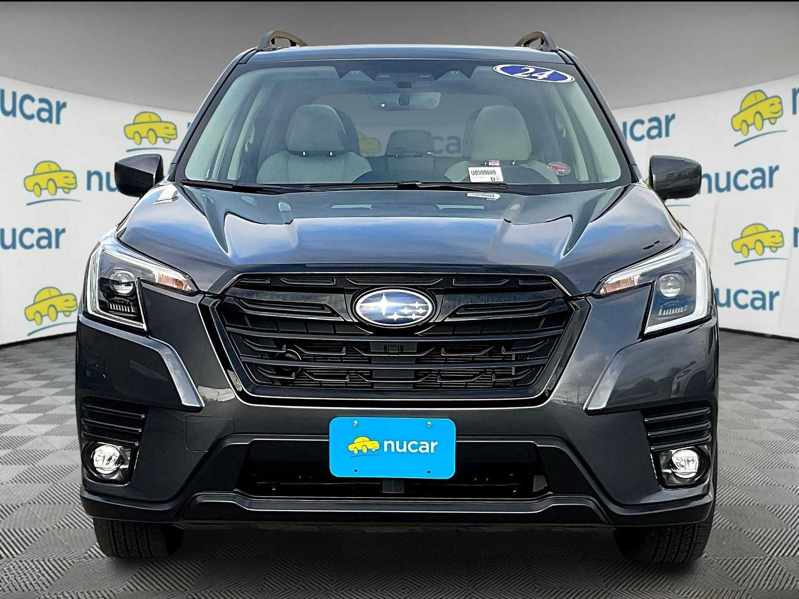 2024 Subaru Forester Premium photo 2