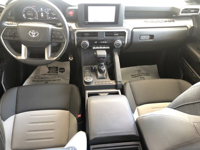 2024 Toyota Tacoma TRD Sport Double Cab photo 10