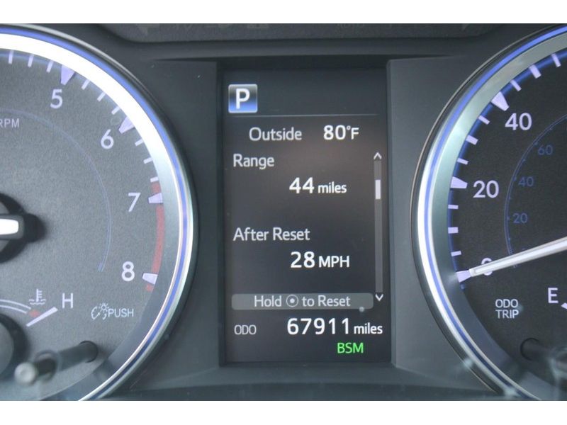 2018 Toyota Highlander SE photo 16