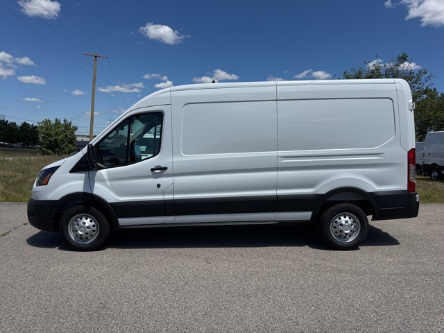 2025 Ford Transit Van Base's photo