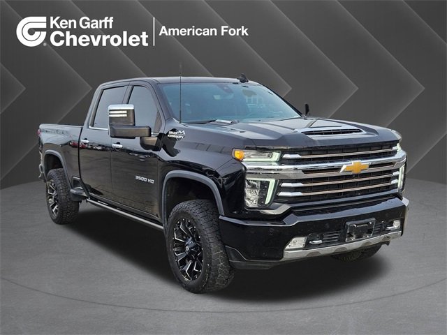 2023 Chevrolet Silverado 3500HD High Country's photo