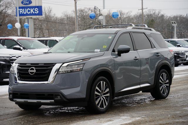 2022 NISSAN PATHFINDER - Image 3